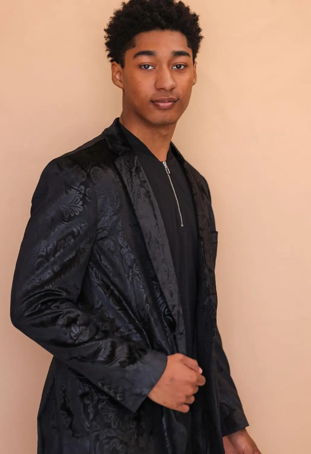 COOFANDY Men's Velvet Blazer Notched Lapel Velour Suit Jacket One Button Tuxedo Jackets for Wedding Prom Party Dinner