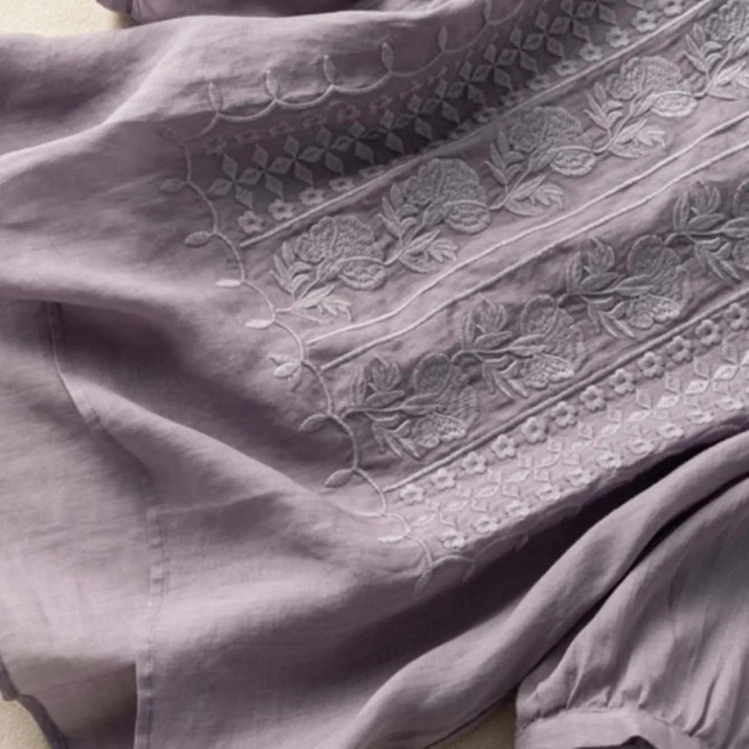 Linen Shirts for Women Vintage Embroidered Blouse Short Sleeve Summer Casual Dressy Loose Crew Neck Boho Tops