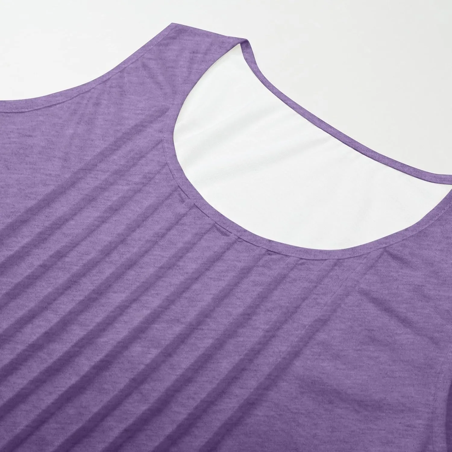Womens Tank Tops Loose Fit Casual Flowy Tank Tops Square Neck Trendy Sleeveless Summer Tops Clothes Outfits 2025