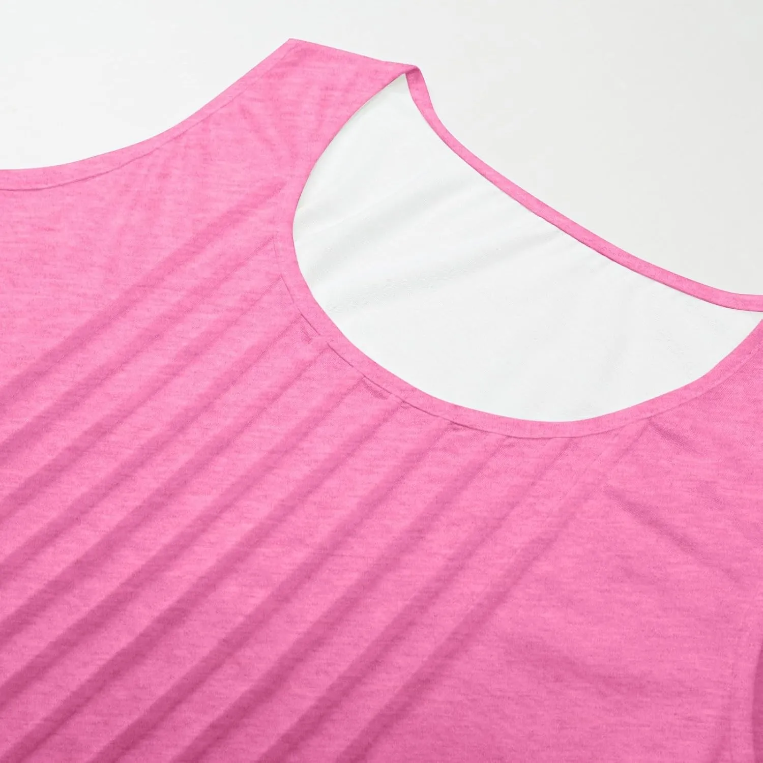 Womens Tank Tops Loose Fit Casual Flowy Tank Tops Square Neck Trendy Sleeveless Summer Tops Clothes Outfits 2025